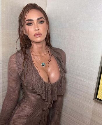 Megan fox  page leaked private photo uncensored HD quality