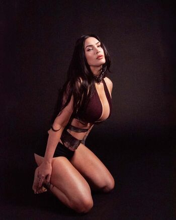 Megan fox  page leaked private photo uncensored HD quality