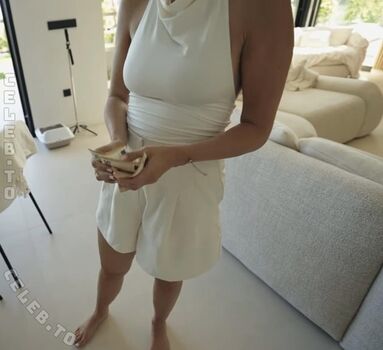 Melina msxou  page leaked private photo uncensored HD quality