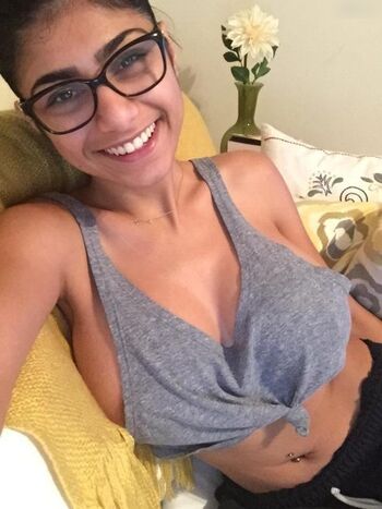 Mia khalifa  page leaked private photo uncensored HD quality