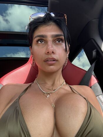 Mia khalifa  page leaked private photo uncensored HD quality