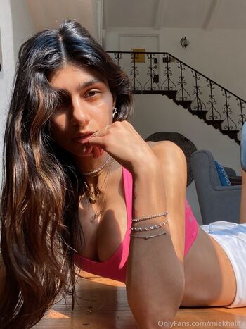 Mia khalifa  page leaked private photo uncensored HD quality