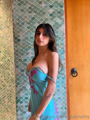 Mia khalifa  page leaked private photo uncensored HD quality
