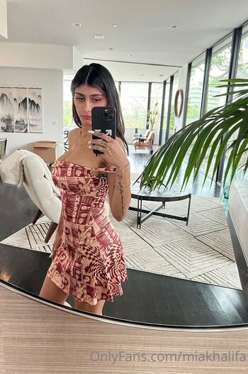 Mia khalifa  page leaked private photo uncensored HD quality