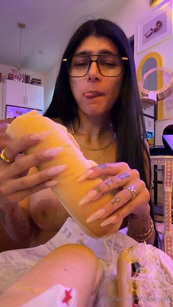 Mia khalifa  page leaked private photo uncensored HD quality