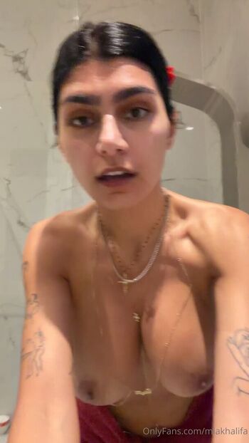 Mia khalifa  page leaked private photo uncensored HD quality