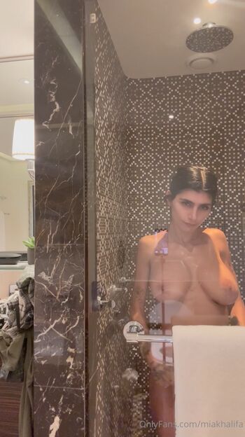 Mia khalifa  page leaked private photo uncensored HD quality