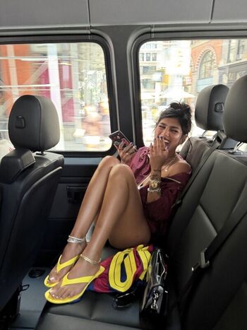 Mia khalifa  page leaked private photo uncensored HD quality