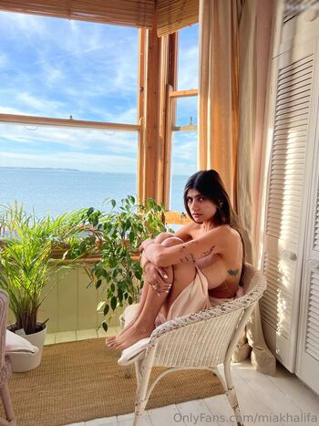 Mia khalifa  page leaked private photo uncensored HD quality