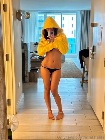 Mia khalifa  page leaked private photo uncensored HD quality