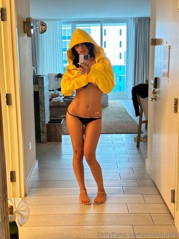 Mia khalifa  page leaked private photo uncensored HD quality