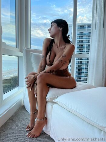 Mia khalifa  page leaked private photo uncensored HD quality