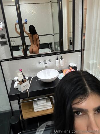 Mia khalifa leaked private photo uncensored HD quality