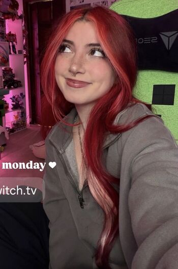 Mikiexe leaked private photo uncensored HD quality