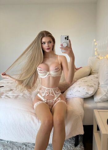 Milakittenx  page leaked private photo uncensored HD quality