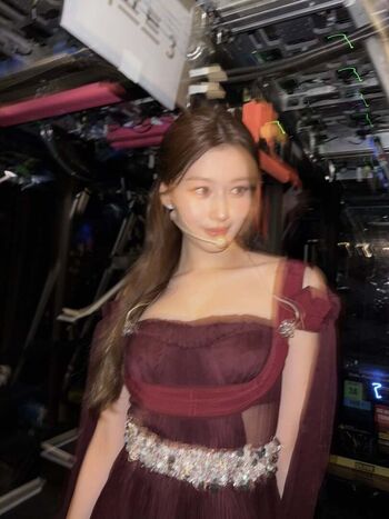 Minatozaki sana page leaked private photo uncensored HD quality