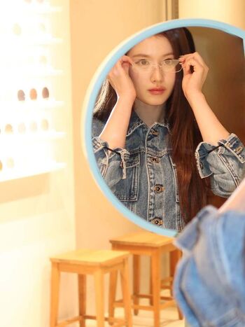 Minatozaki sana page leaked private photo uncensored HD quality