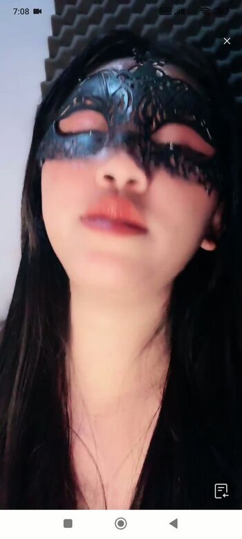 Momoy busui leaked private photo uncensored HD quality