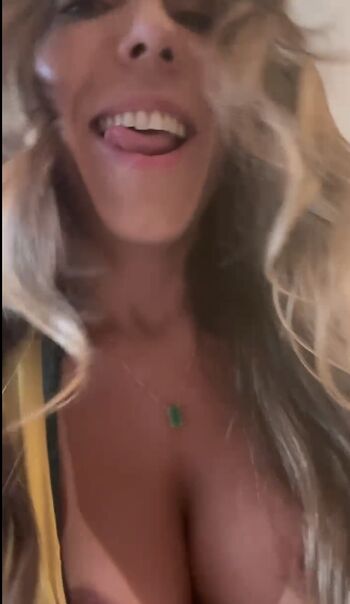 Mulher melao page leaked private photo uncensored HD quality