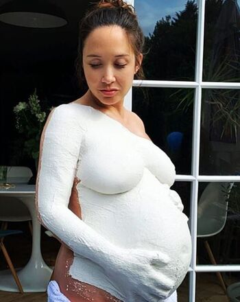 Myleene klass page leaked private photo uncensored HD quality