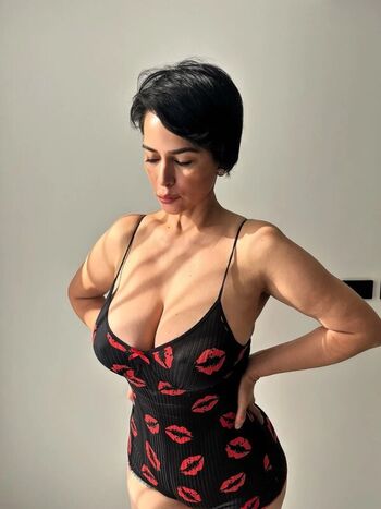 Nanda reyes page leaked private photo uncensored HD quality