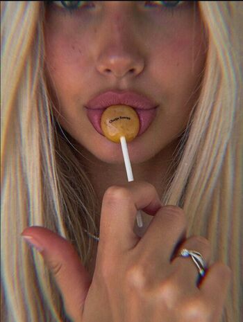 Naomi aiello leaked private photo uncensored HD quality