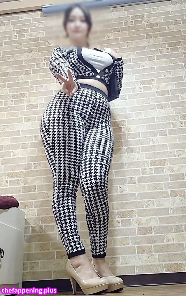 Littleartsylillyy leaked private photo uncensored HD quality