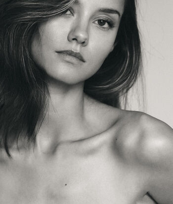 Nicola cavanis page leaked private photo uncensored HD quality