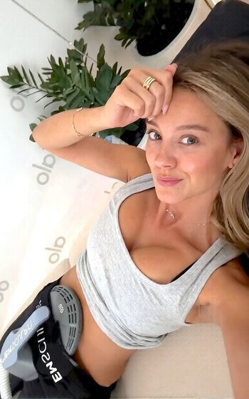Nicola cavanis page leaked private photo uncensored HD quality