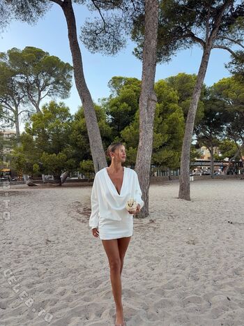 Nicola cavanis page leaked private photo uncensored HD quality