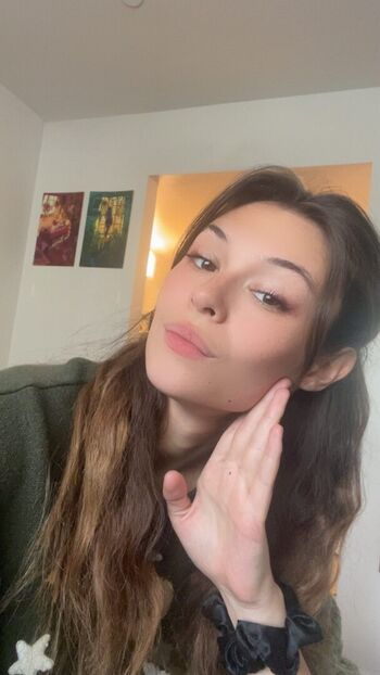 Nicole maines leaked private photo uncensored HD quality