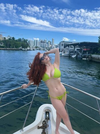 Notemilyb page leaked private photo uncensored HD quality