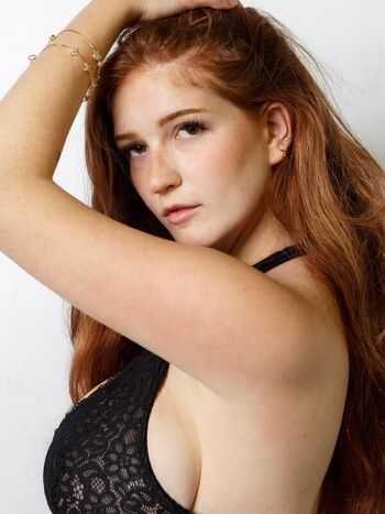Notemilyb page leaked private photo uncensored HD quality