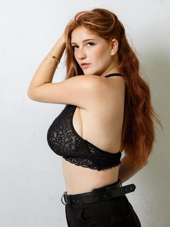 Notemilyb page leaked private photo uncensored HD quality