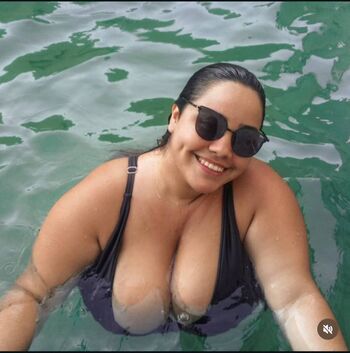 Novinhas peitudas  page leaked private photo uncensored HD quality