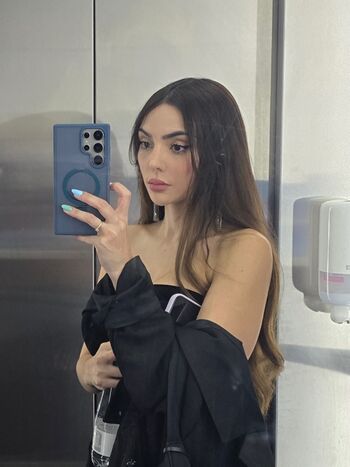 Nyvi estephan page leaked private photo uncensored HD quality