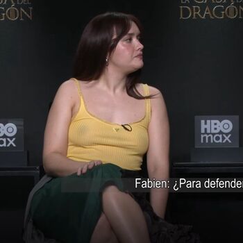 Olivia cooke page leaked private photo uncensored HD quality