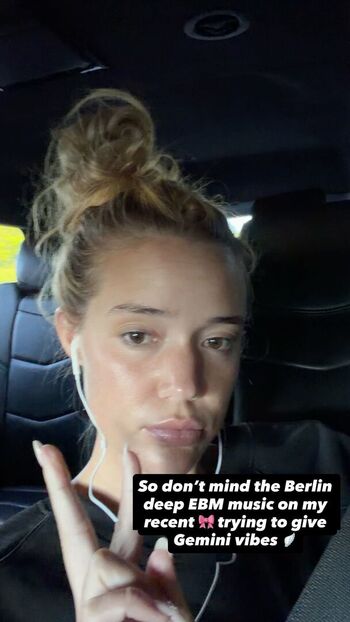 Olivia ponton page leaked private photo uncensored HD quality