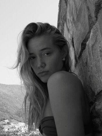 Olivia ponton page leaked private photo uncensored HD quality