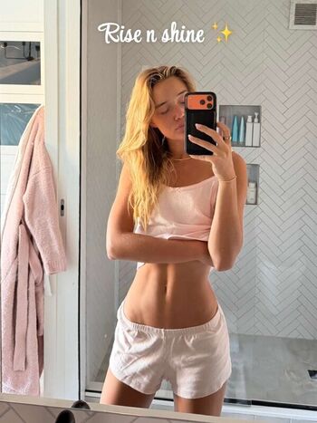 Olivia ponton page leaked private photo uncensored HD quality