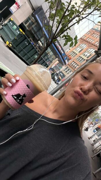 Olivia ponton page leaked private photo uncensored HD quality