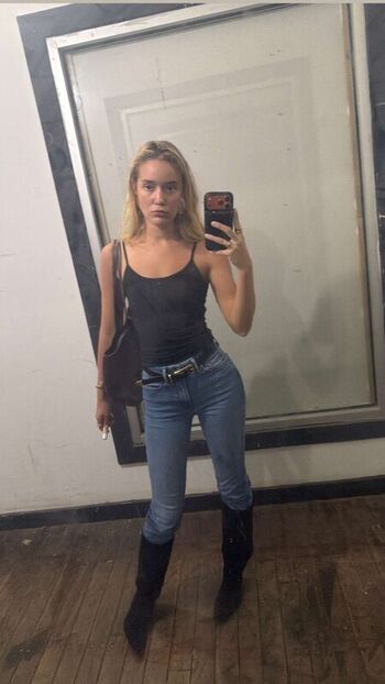 Olivia ponton page leaked private photo uncensored HD quality