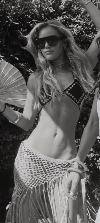 Olivia ponton page leaked private photo uncensored HD quality