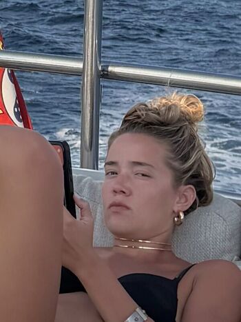 Olivia ponton page leaked private photo uncensored HD quality