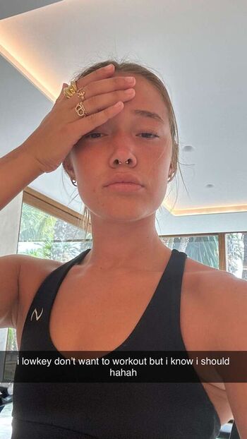 Olivia ponton leaked private photo uncensored HD quality