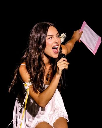 Olivia rodrigo  page leaked private photo uncensored HD quality