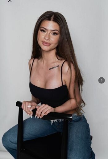 Oliviacshaffer leaked private photo uncensored HD quality