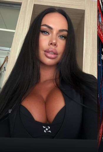 Osia m page leaked private photo uncensored HD quality