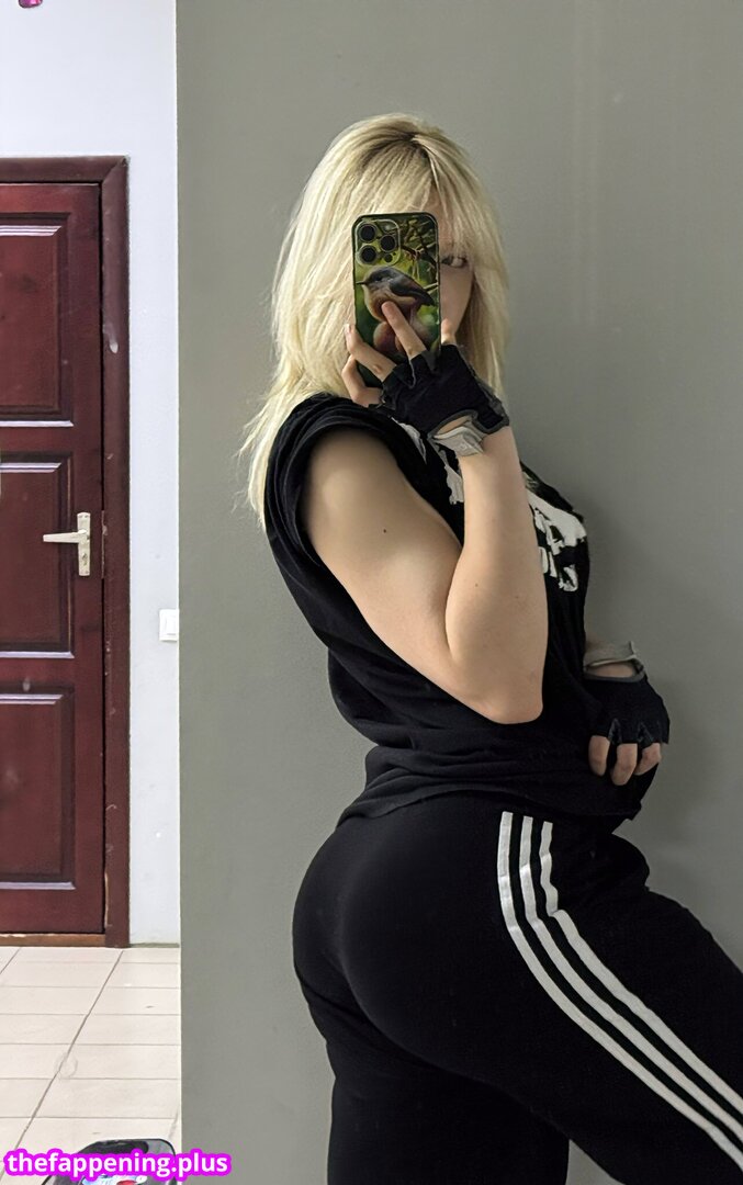 Kierracloudnine leaked private photo uncensored HD quality