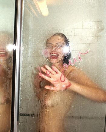 Phoebe tonkin leaked private photo uncensored HD quality